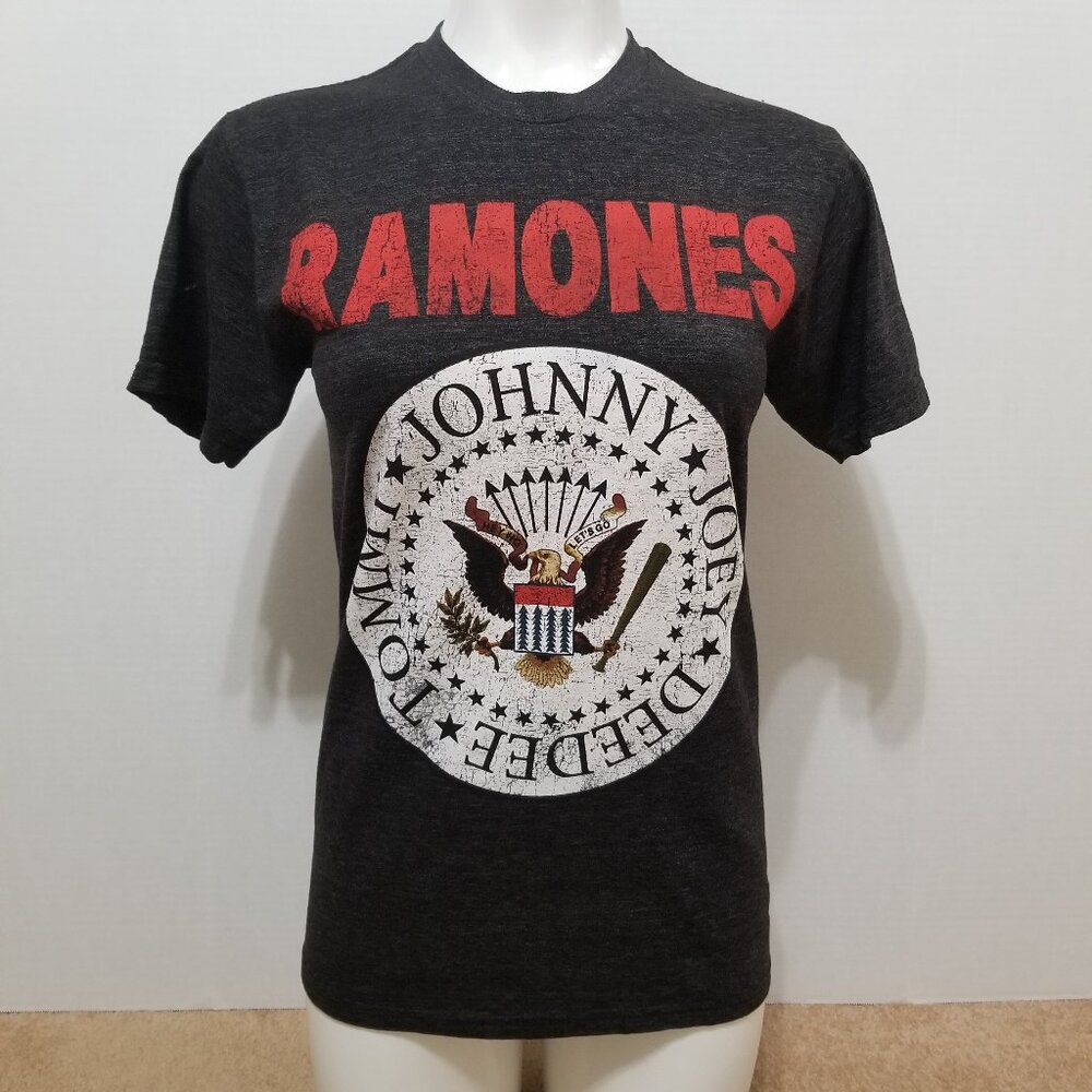 The Ramones shirt Small classic eagle crest logo graphic band merch punk rock